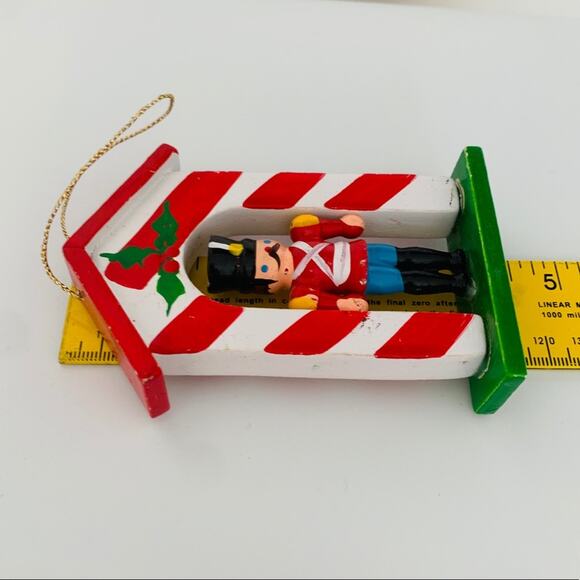 Vintage Soldier Ornament - Picture 5 of 7